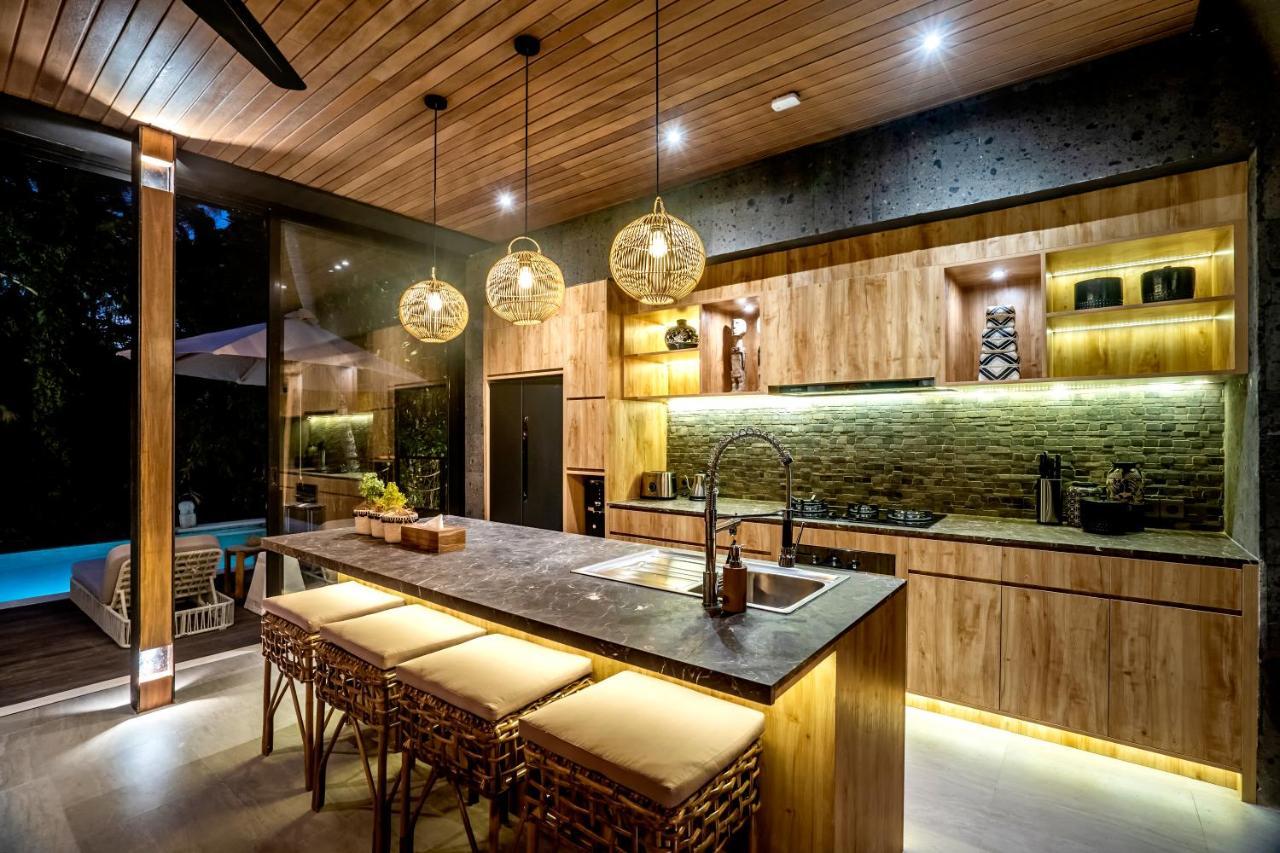 Villa Hanuman Teges By Balisuperhost Ubud Exterior foto